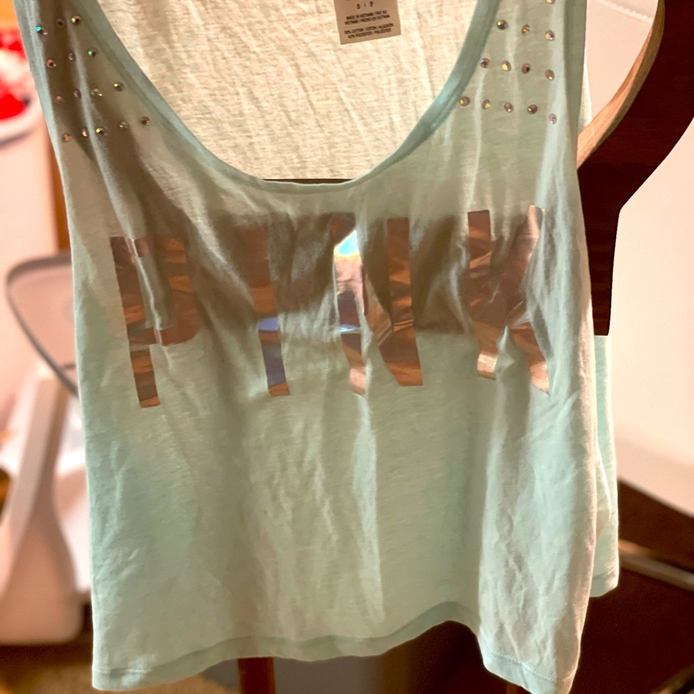 Pink tank top